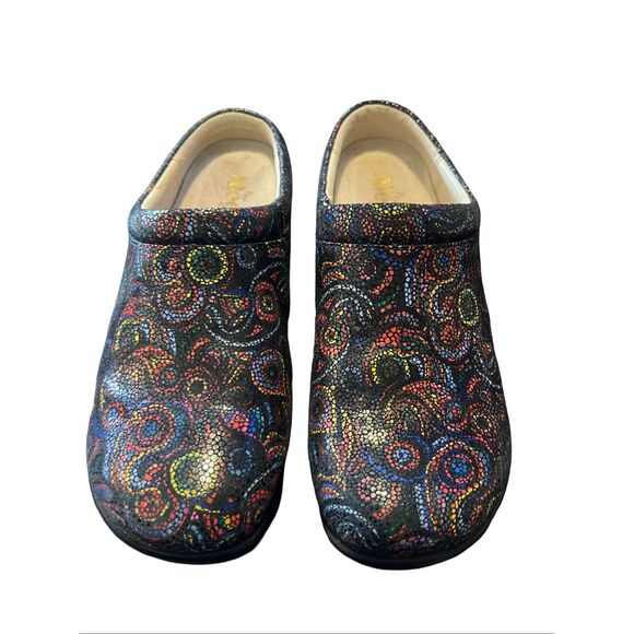 Alegria Shoes - Alegria Womens Black KAY-7847 Kayla Professional Floral Print Clogs Mule Size 6.